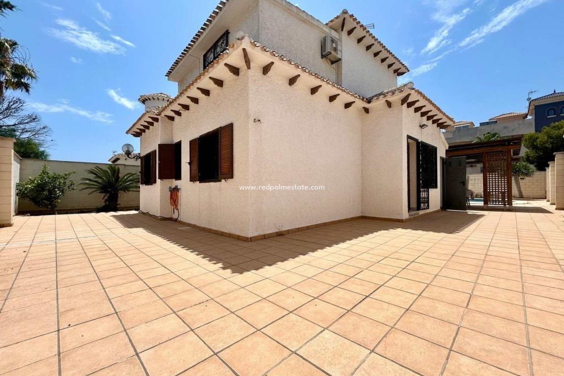 Videresalg - Villa -
Orihuela Costa - La Zenia