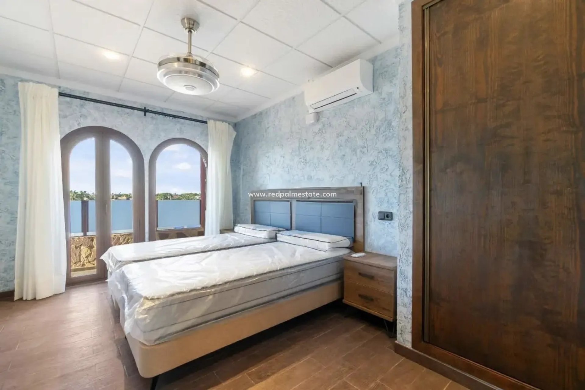 Videresalg - Villa -
Orihuela Costa - La Zenia