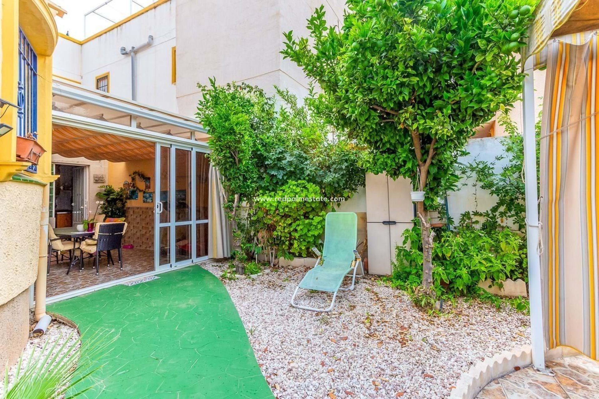 Videresalg - Villa -
Orihuela Costa - La Zenia