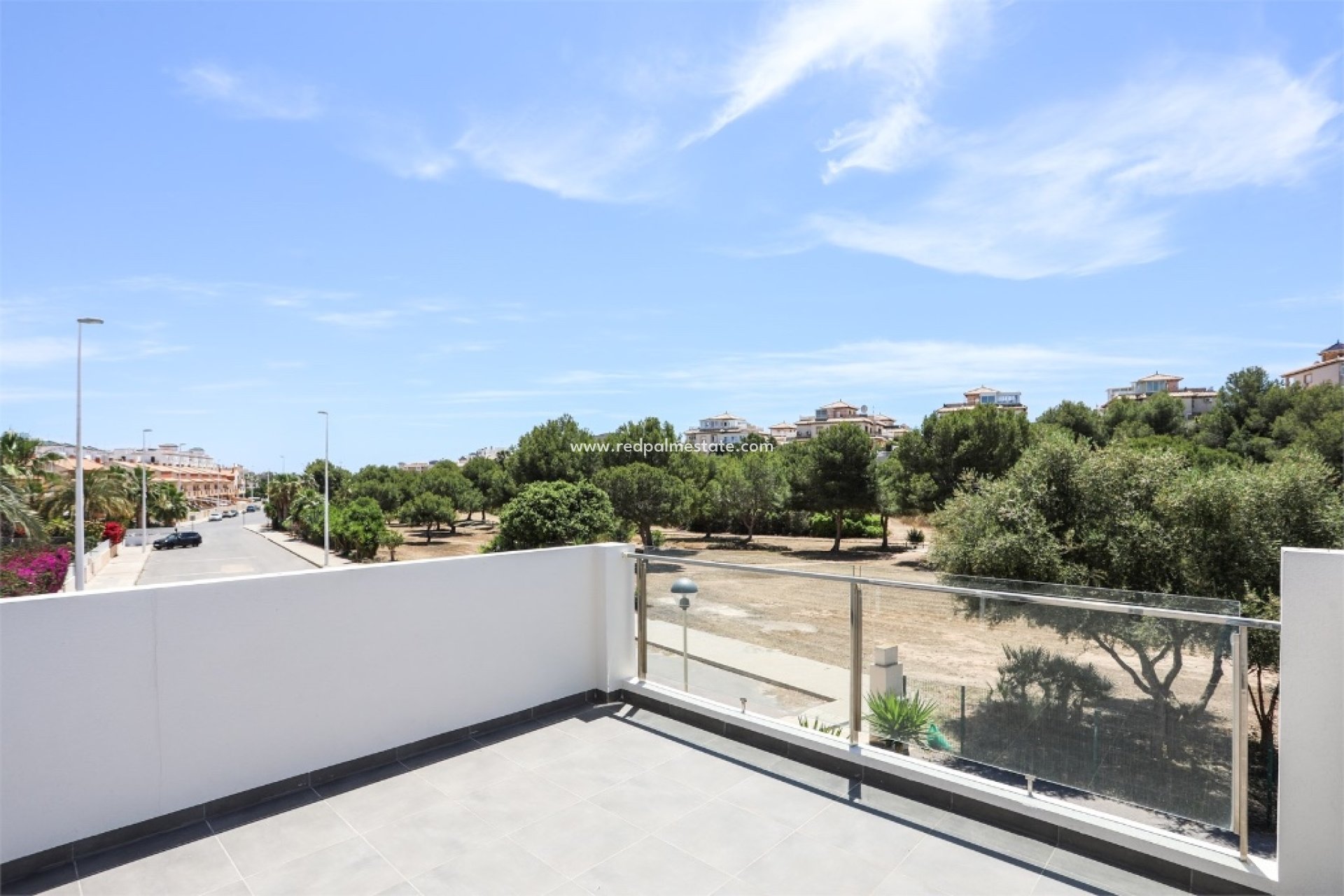 Videresalg - Villa -
Orihuela Costa - La Zenia