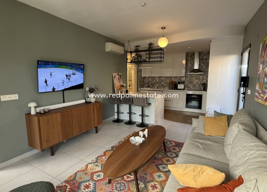 Videresalg - Villa -
Orihuela Costa - La Zenia