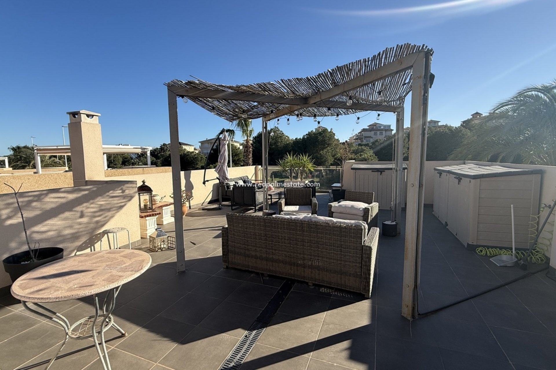 Videresalg - Villa -
Orihuela Costa - La Zenia