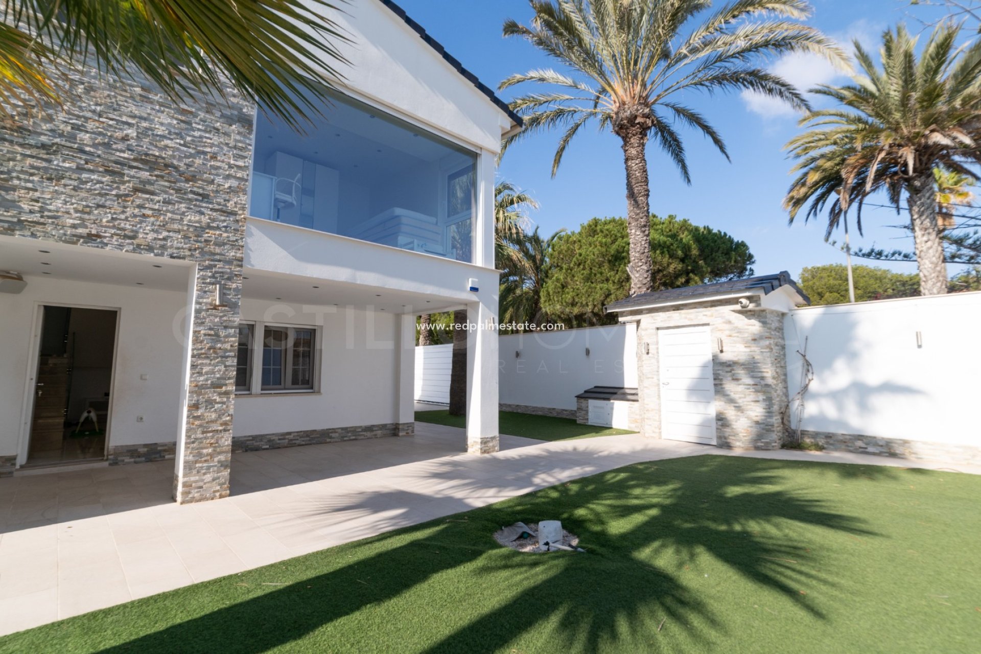 Videresalg - Villa -
Orihuela Costa - La Zenia