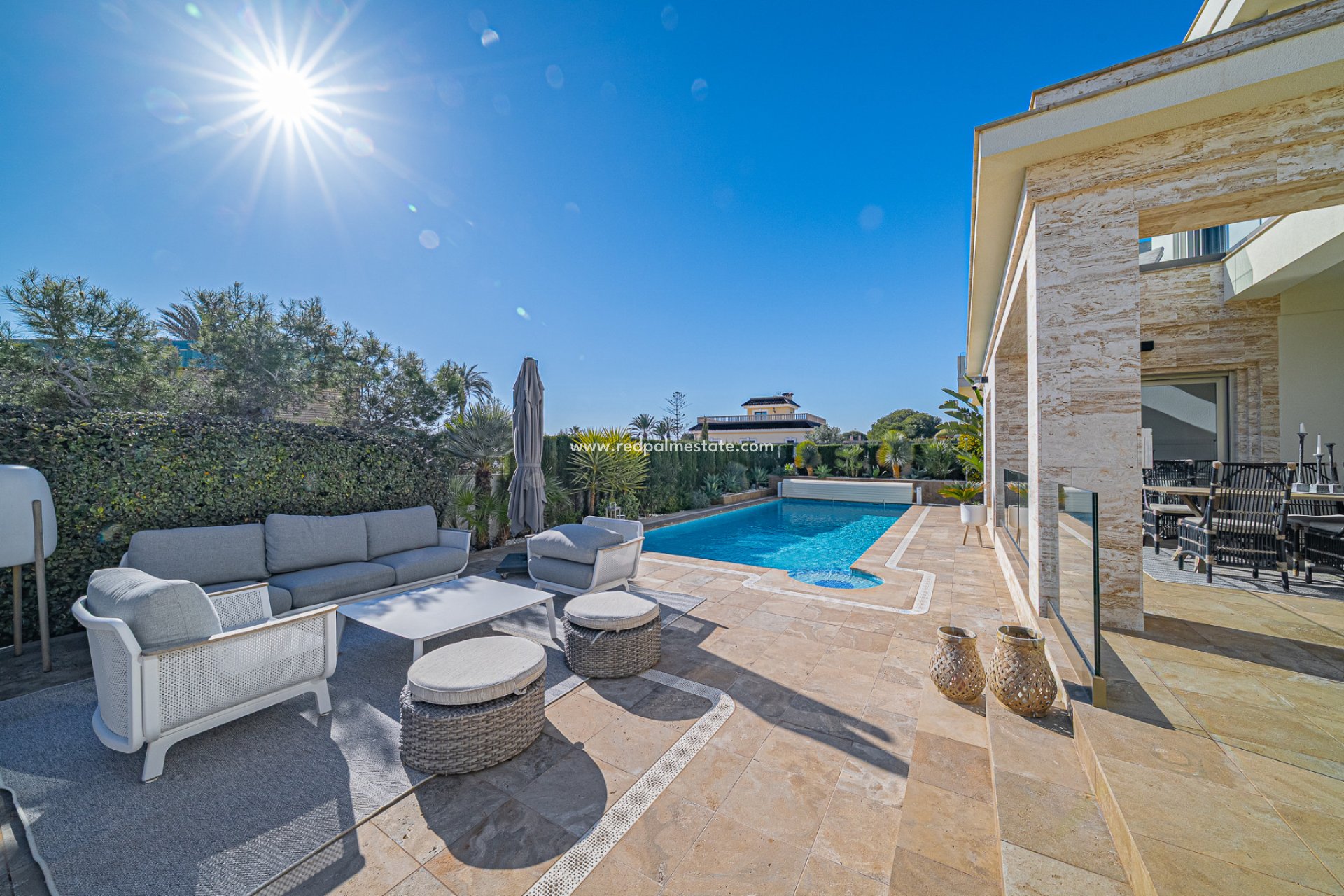 Videresalg - Villa -
Orihuela Costa - La Zenia