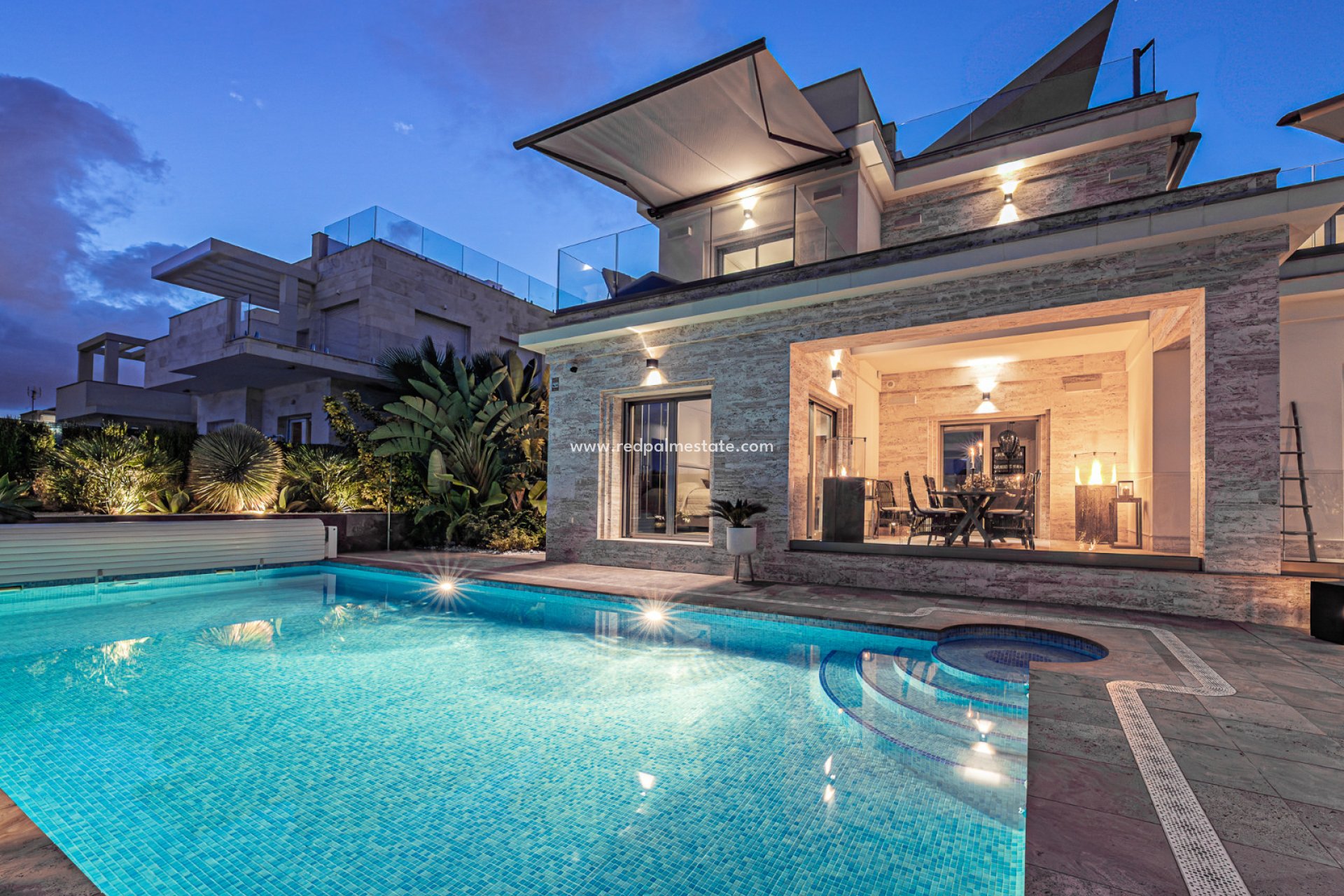 Videresalg - Villa -
Orihuela Costa - La Zenia