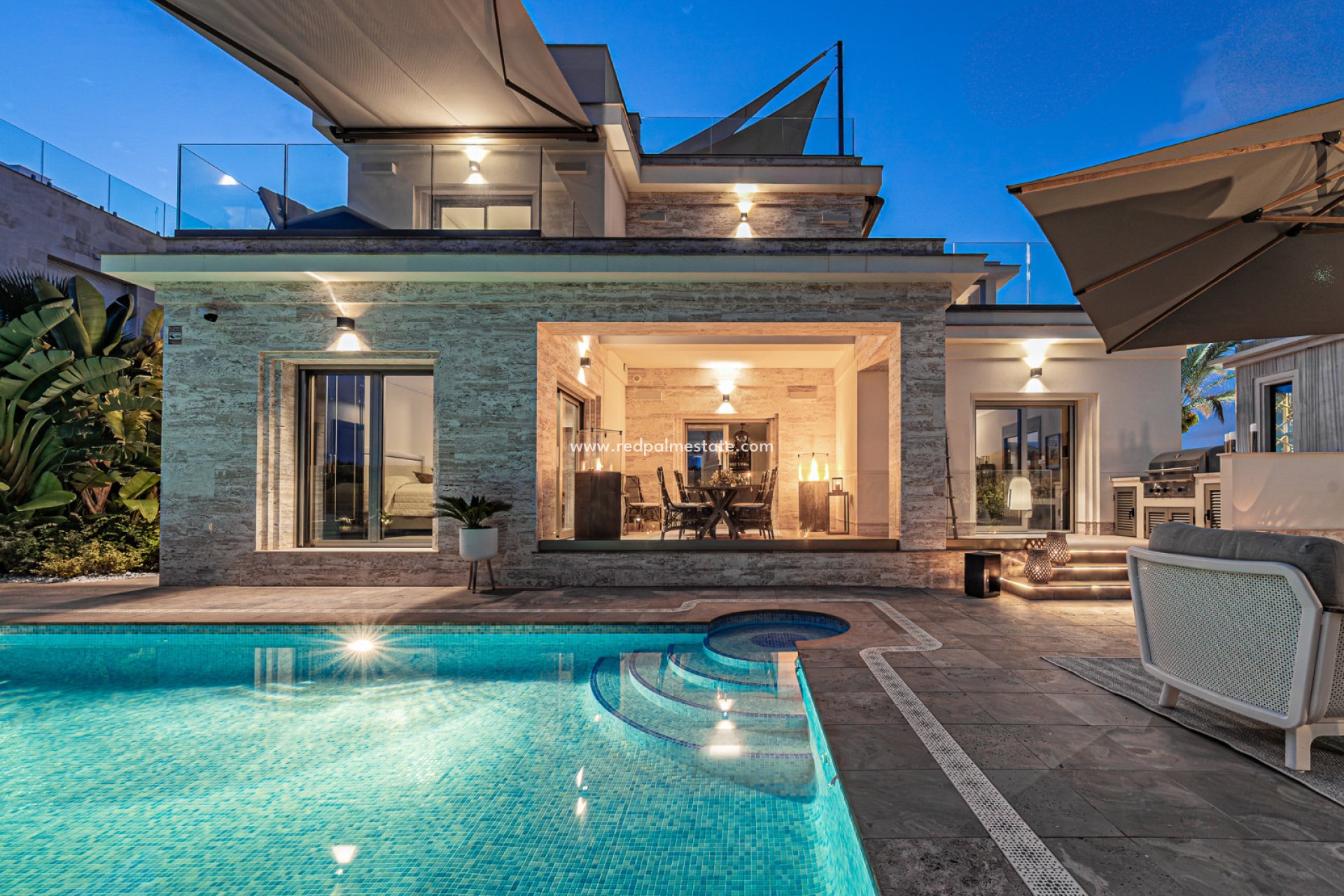 Videresalg - Villa -
Orihuela Costa - La Zenia