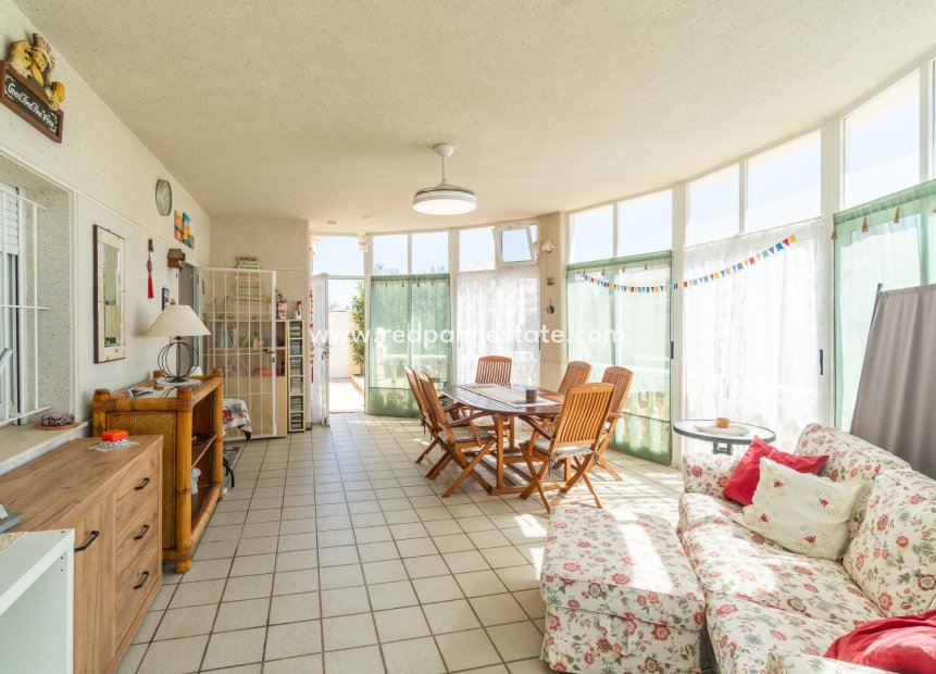 Videresalg - Villa -
Orihuela Costa - La Zenia