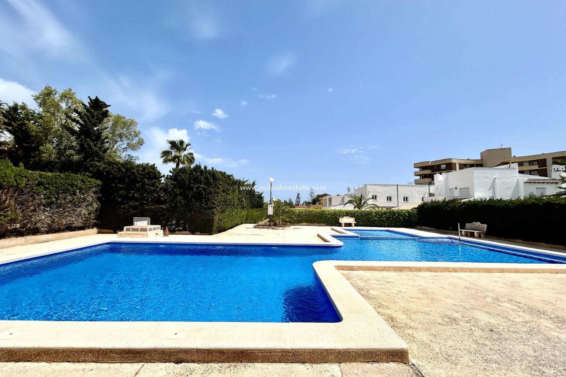Videresalg - Villa -
Orihuela Costa - La Zenia