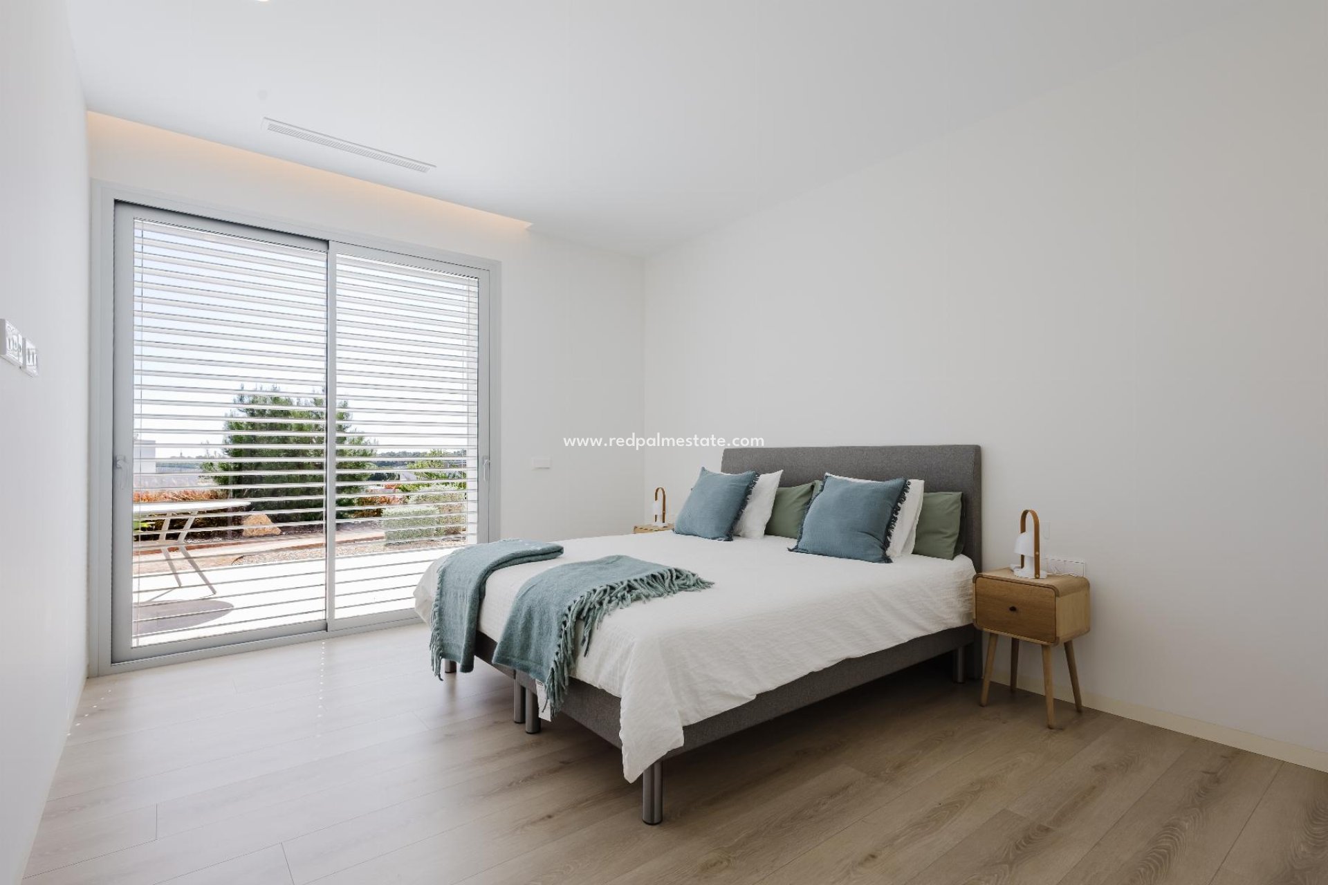 Videresalg - Villa -
Orihuela Costa - Las Colinas Golf