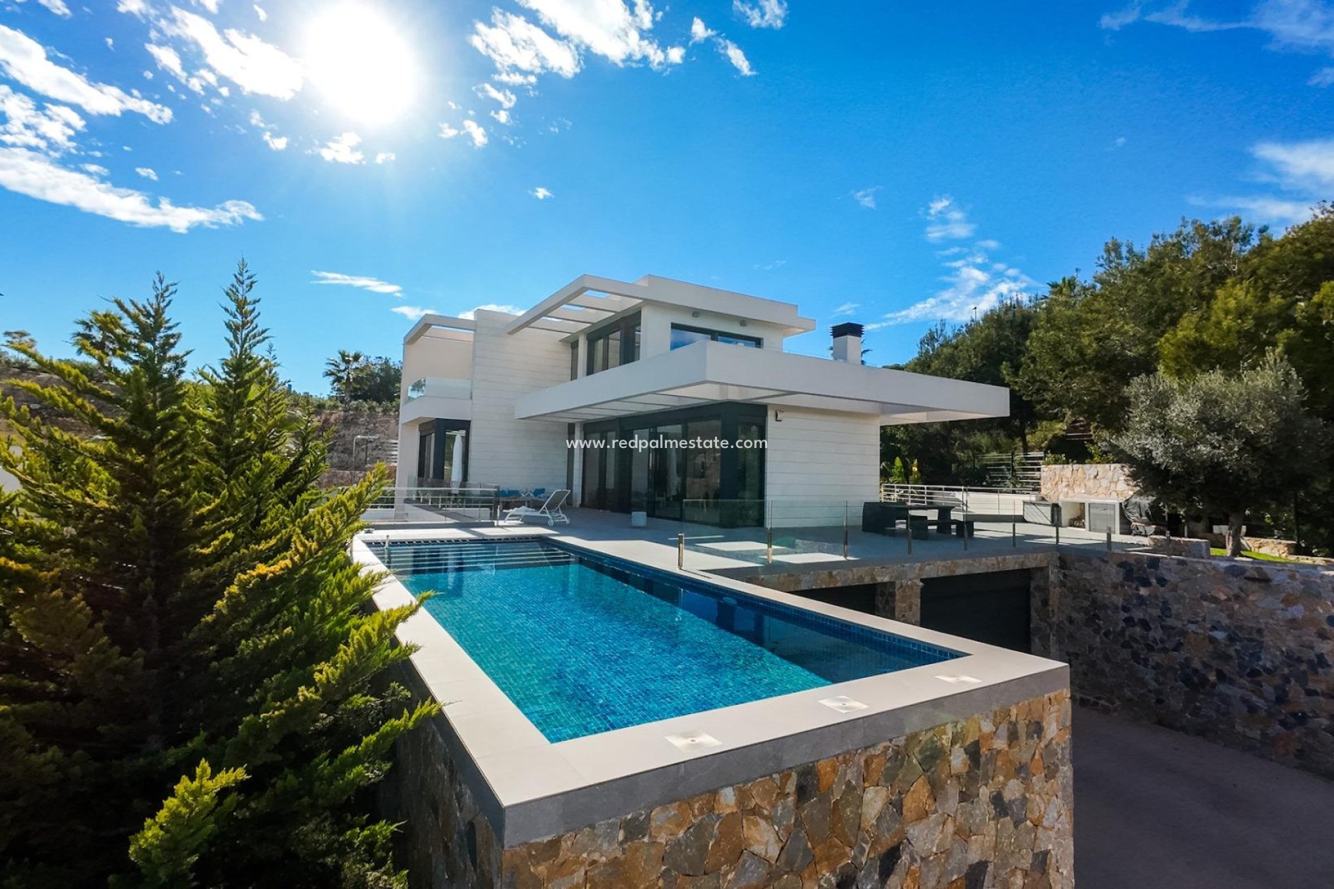 Videresalg - Villa -
Orihuela Costa - Las Colinas Golf