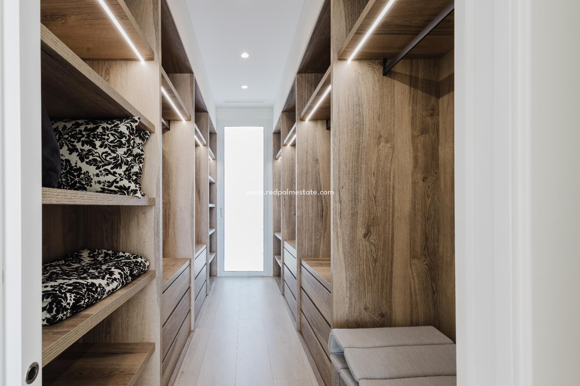 Videresalg - Villa -
Orihuela Costa - Las Colinas Golf