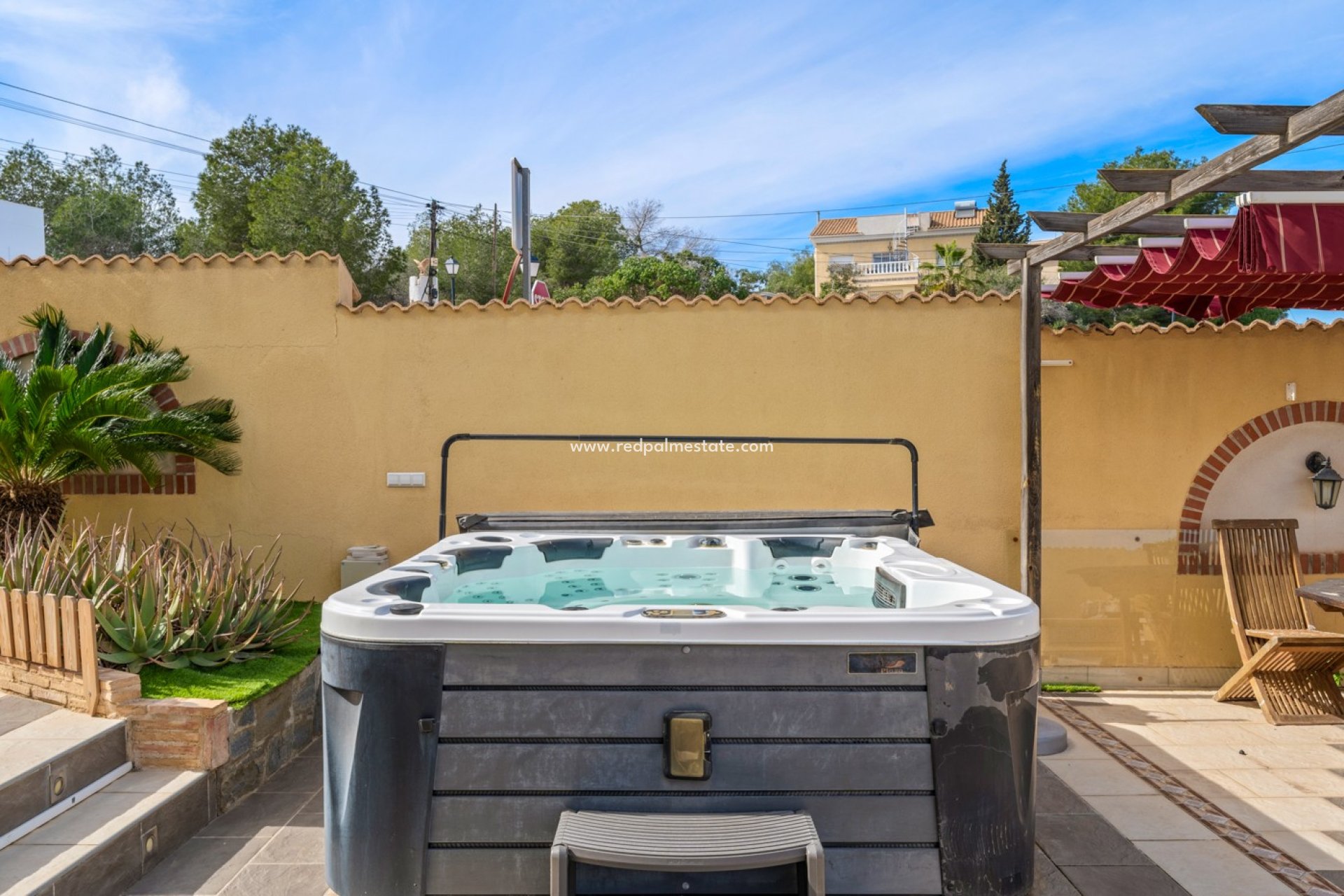 Videresalg - Villa -
Orihuela Costa - Las Filipinas