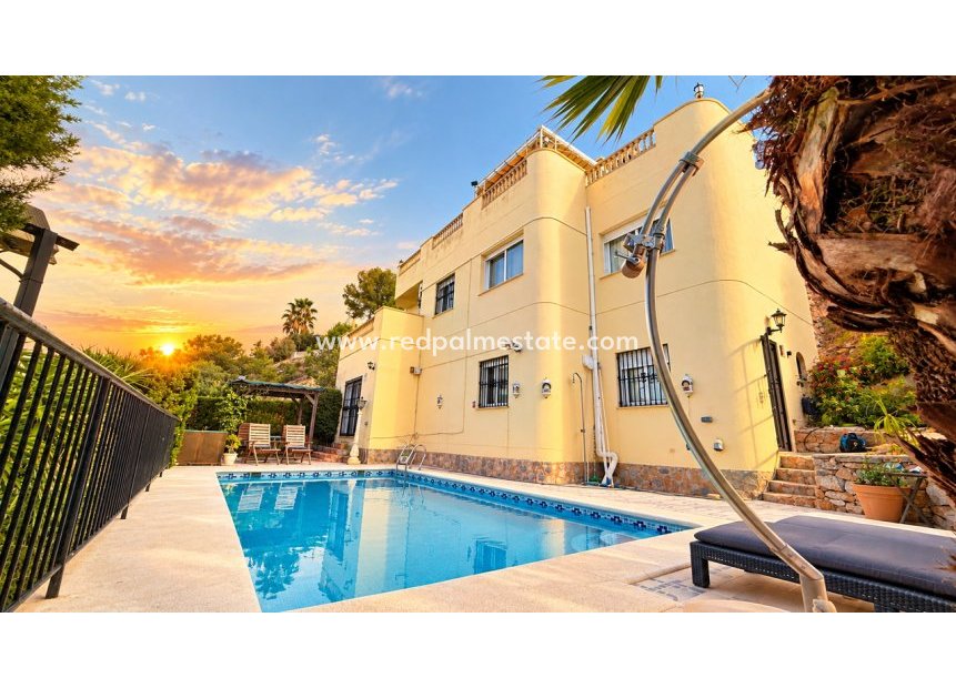 Videresalg - Villa -
Orihuela Costa - Las Ramblas Golf