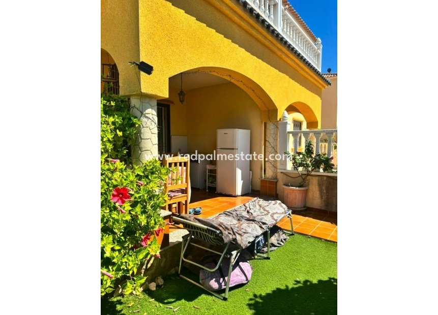 Videresalg - Villa -
Orihuela Costa - Lomas de Cabo Roig
