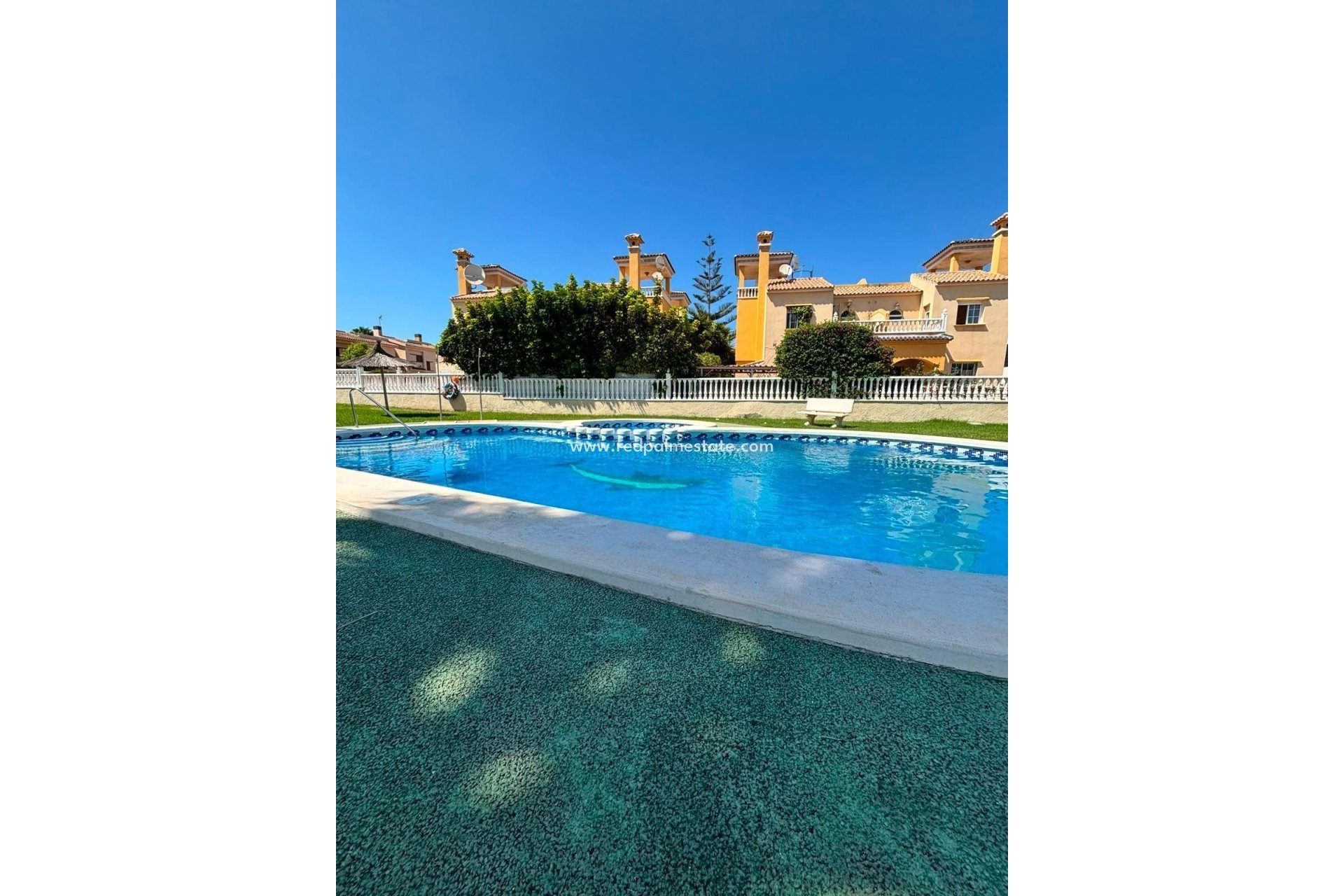 Videresalg - Villa -
Orihuela Costa - Lomas de Cabo Roig