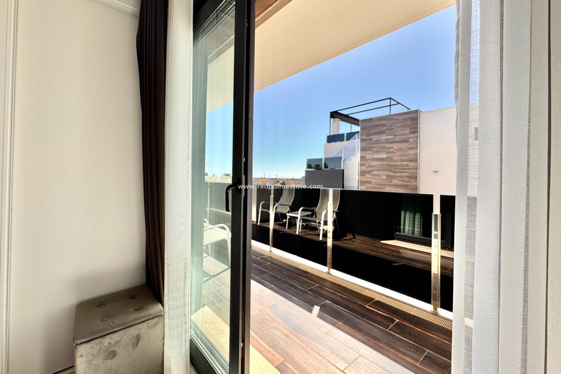 Videresalg - Villa -
Orihuela Costa - Lomas de Cabo Roig