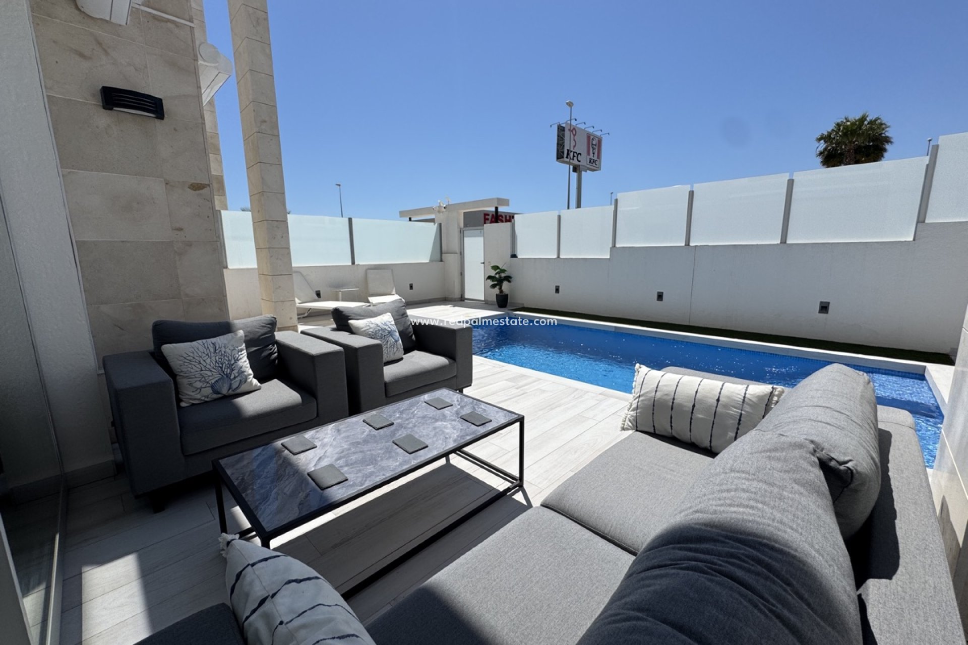 Videresalg - Villa -
Orihuela Costa - Lomas de Cabo Roig