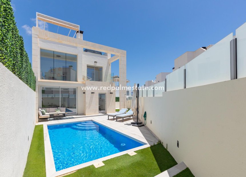 Videresalg - Villa -
Orihuela Costa - Lomas de Cabo Roig