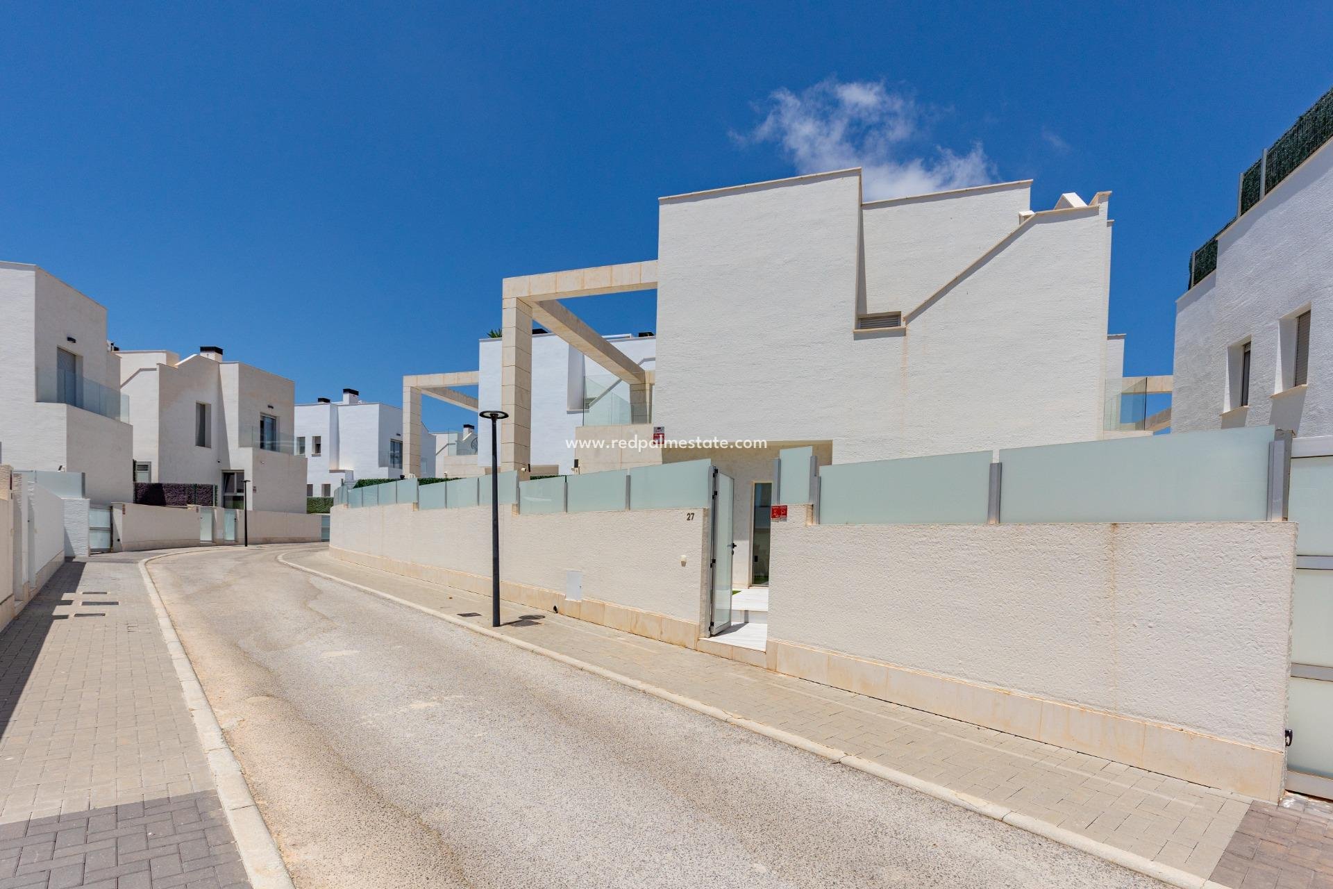 Videresalg - Villa -
Orihuela Costa - Lomas de Cabo Roig