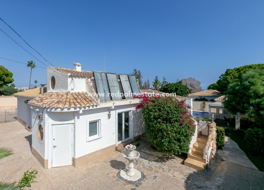 Videresalg - Villa -
Orihuela Costa - Lomas de Don Juan