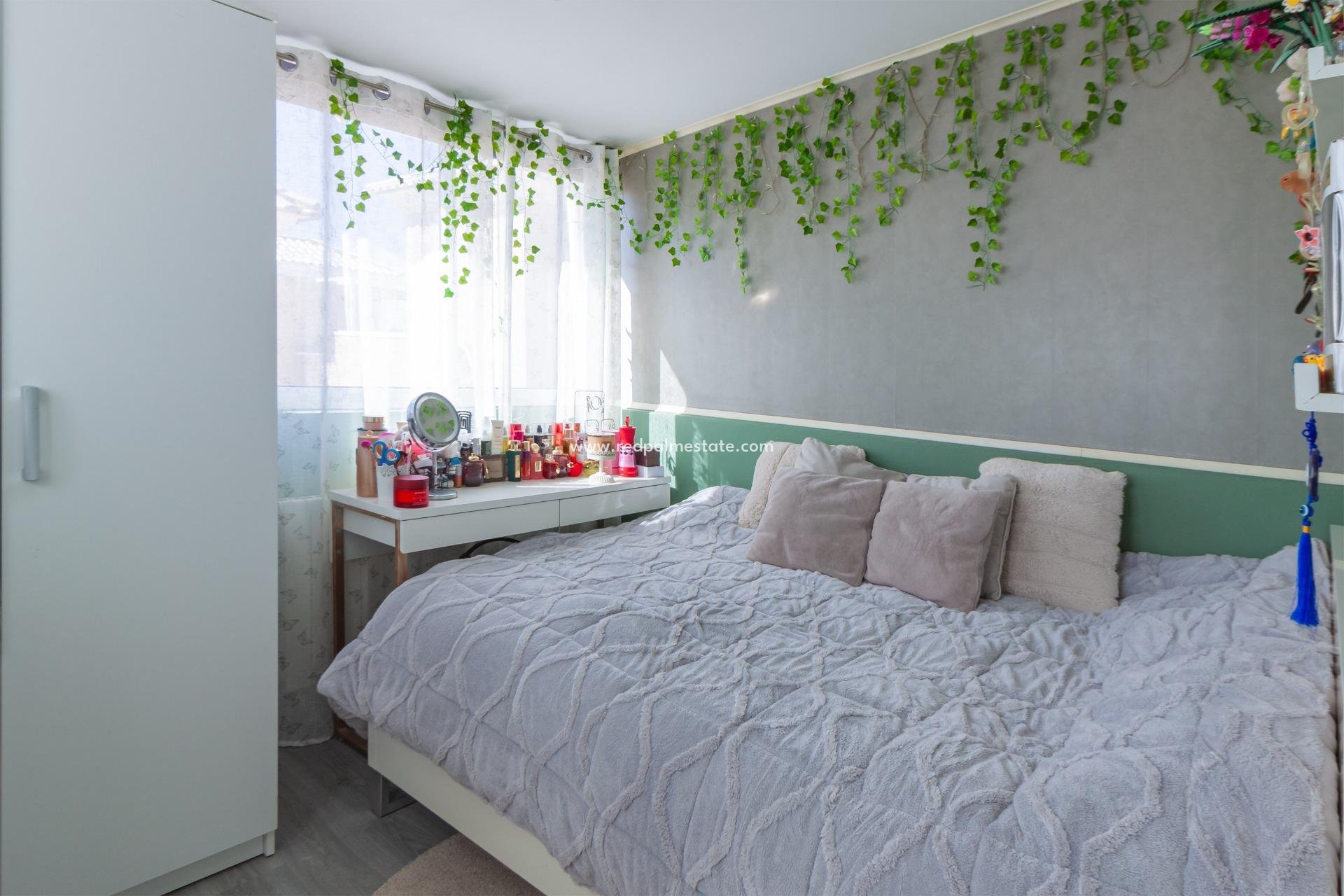 Videresalg - Villa -
Orihuela Costa - Los Almendros-la Florida