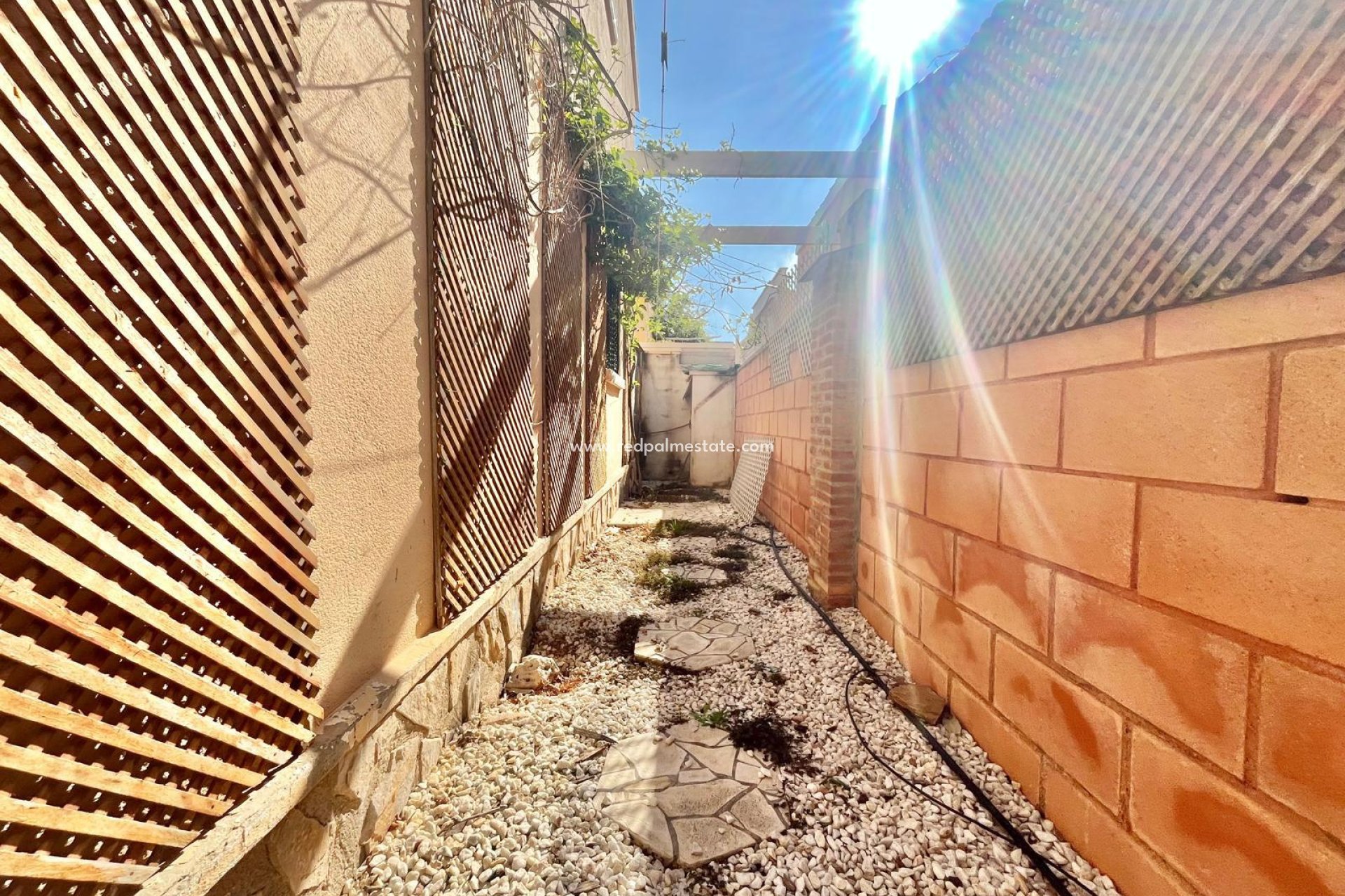 Videresalg - Villa -
Orihuela Costa - Los Almendros-la Florida