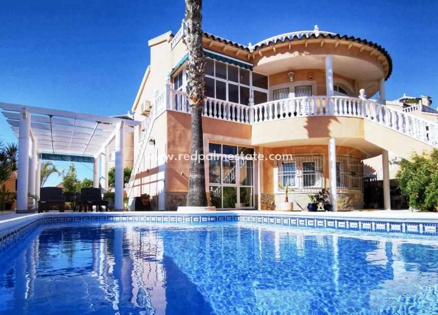 Videresalg - Villa -
Orihuela Costa - Los Altos