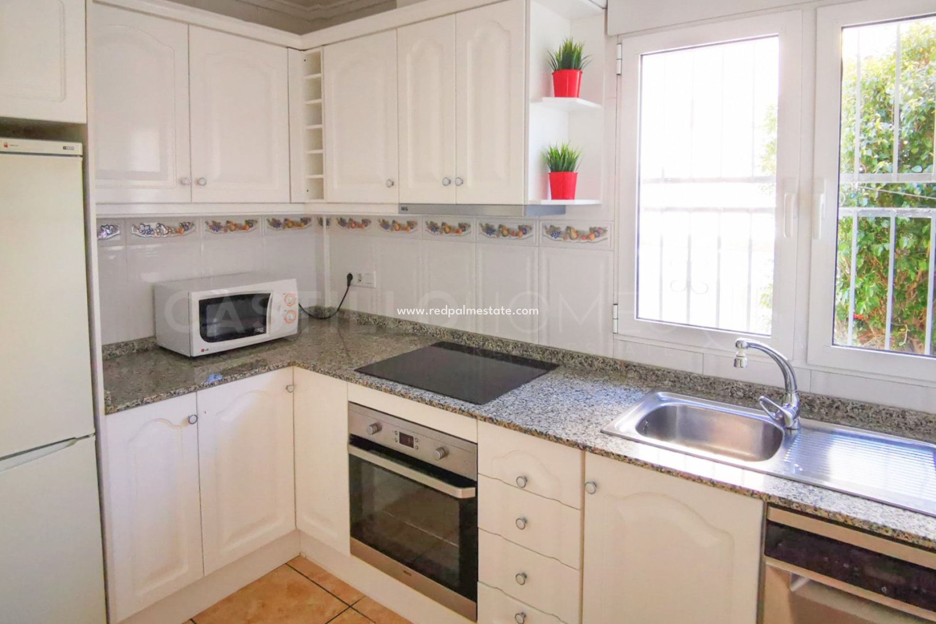 Videresalg - Villa -
Orihuela Costa - Los Altos