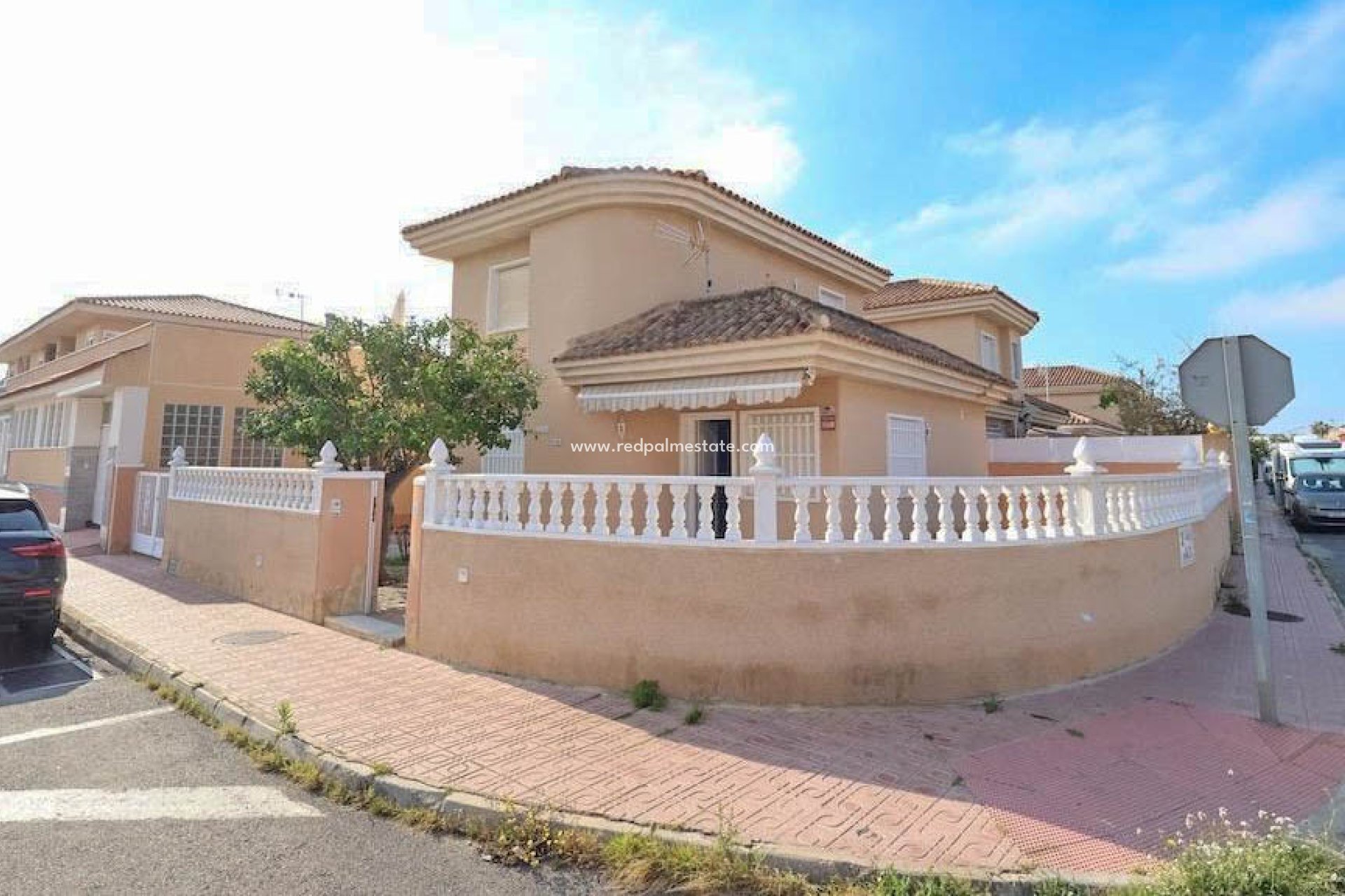 Videresalg - Villa -
Orihuela Costa - Los altos
