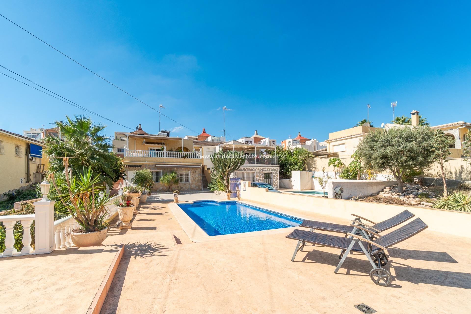 Videresalg - Villa -
Orihuela Costa - Los balcones