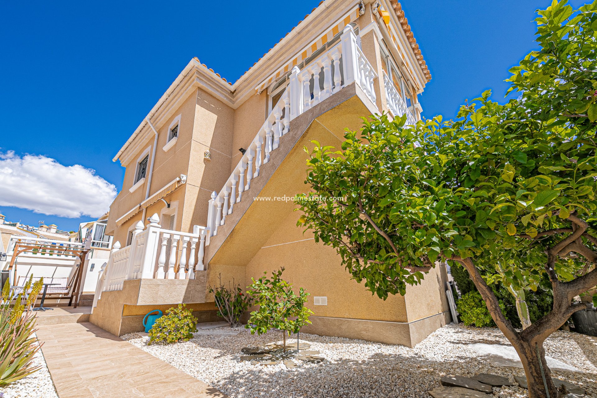 Videresalg - Villa -
Orihuela Costa - Montegolf