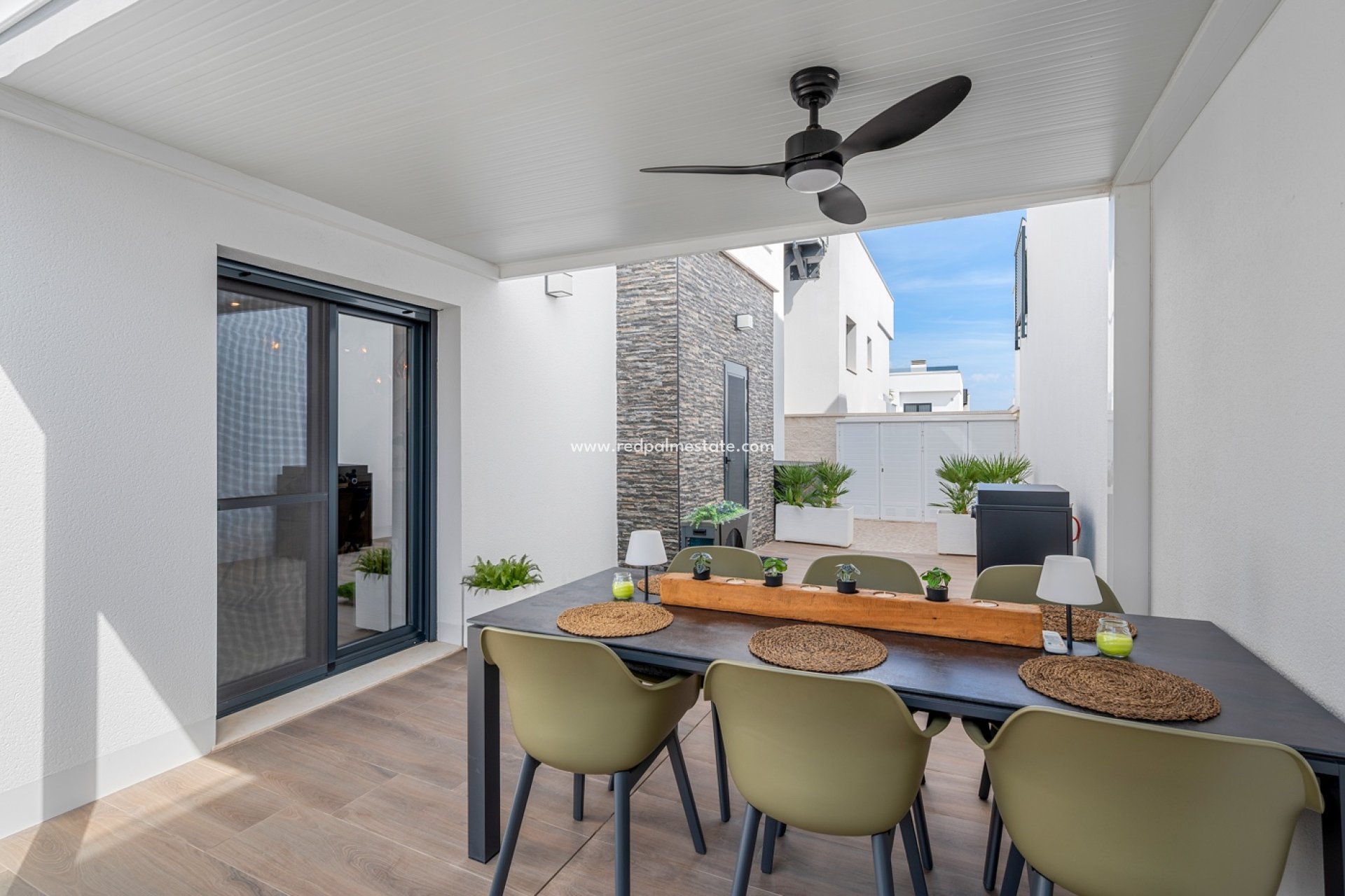 Videresalg - Villa -
Orihuela Costa - Orihuela
