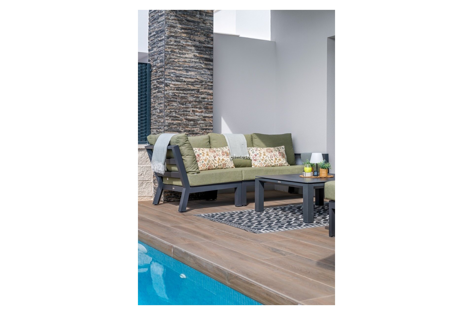 Videresalg - Villa -
Orihuela Costa - Orihuela