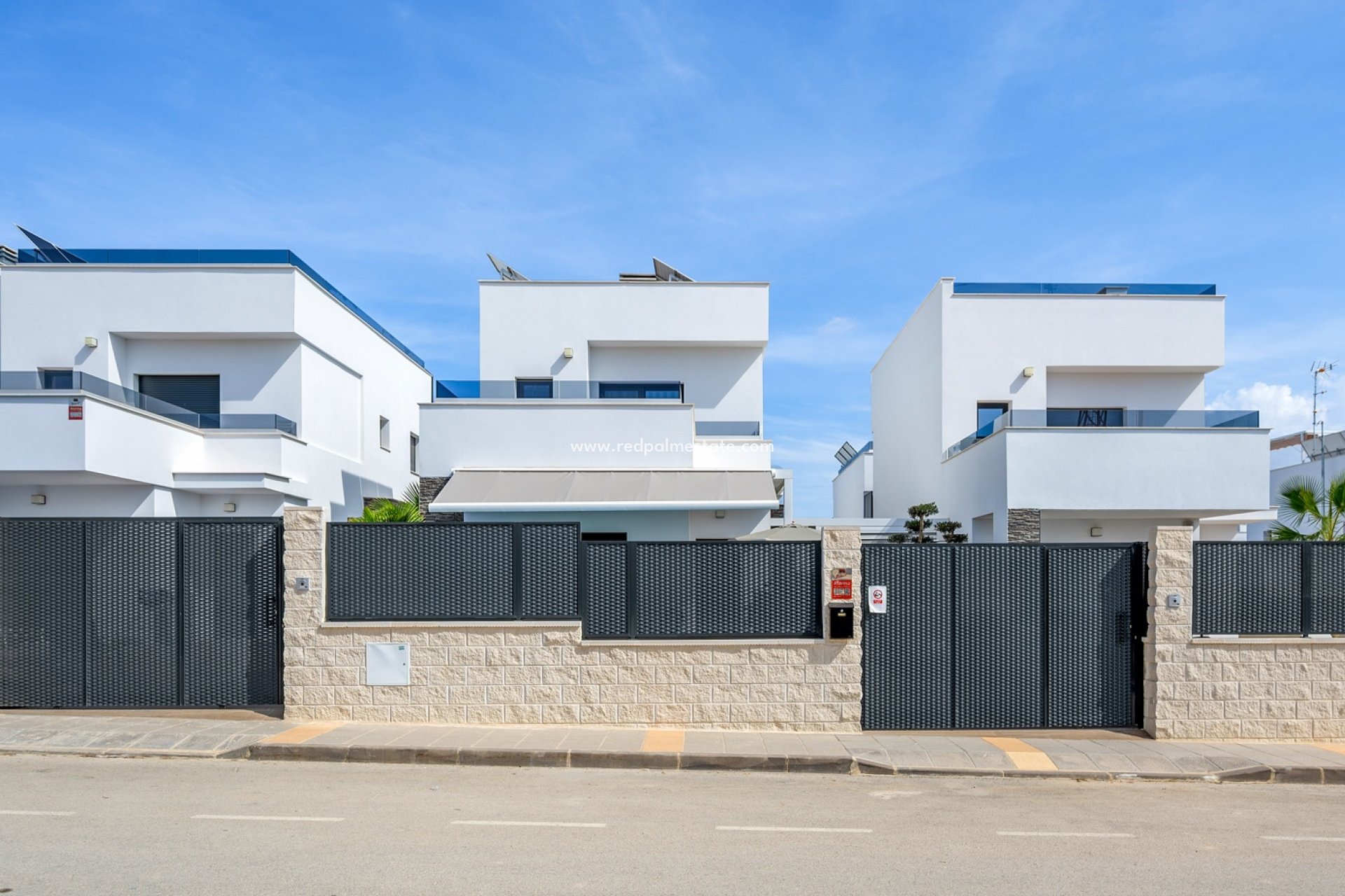 Videresalg - Villa -
Orihuela Costa - Orihuela