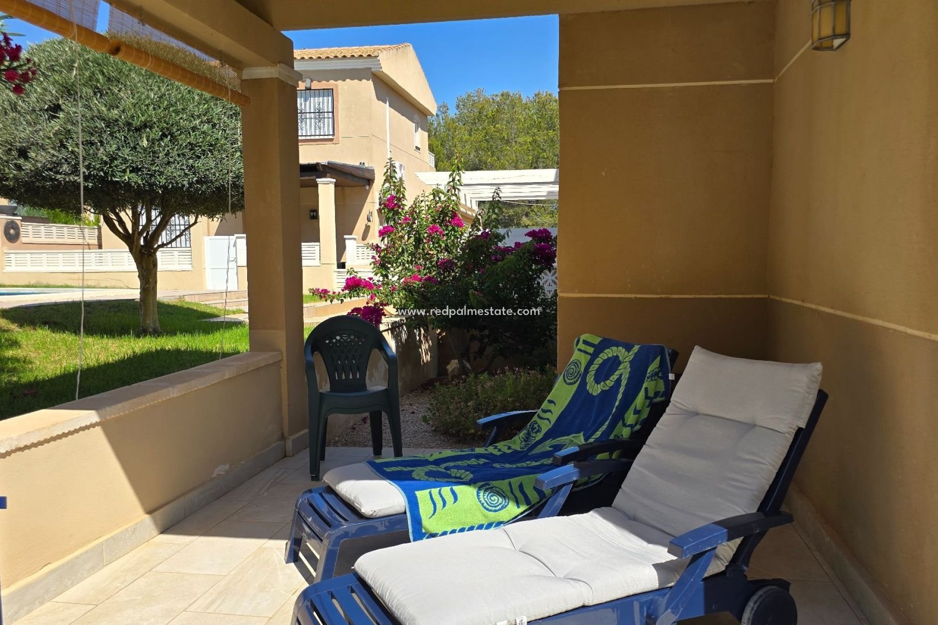 Videresalg - Villa -
Orihuela Costa - Orihuela