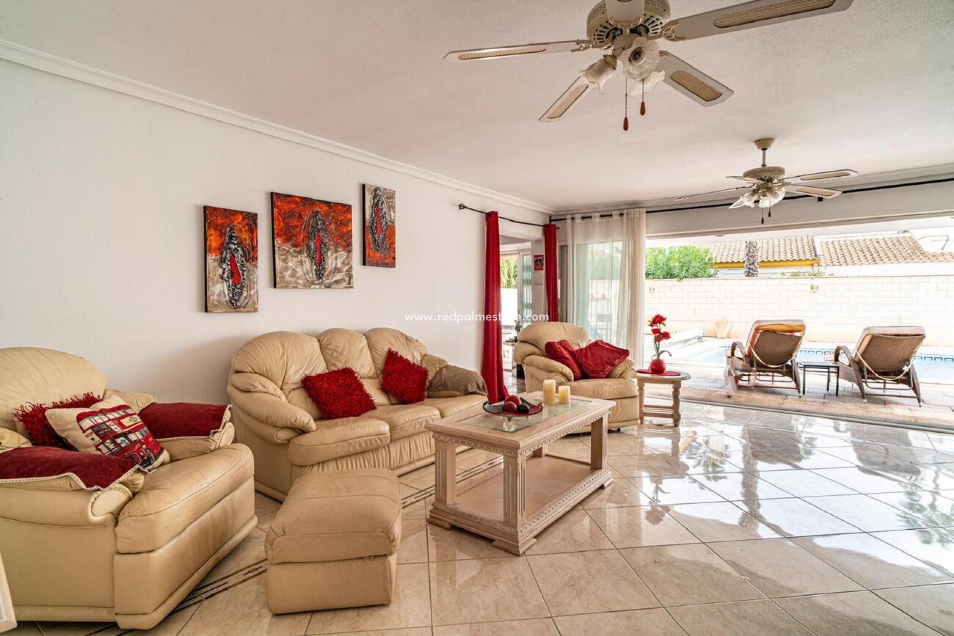 Videresalg - Villa -
Orihuela Costa - Orihuela