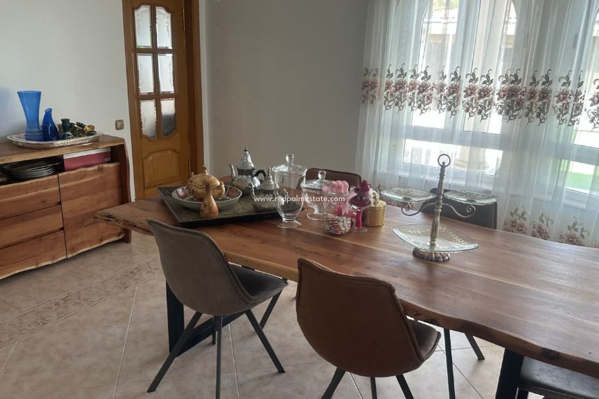 Videresalg - Villa -
Orihuela Costa - Orihuela