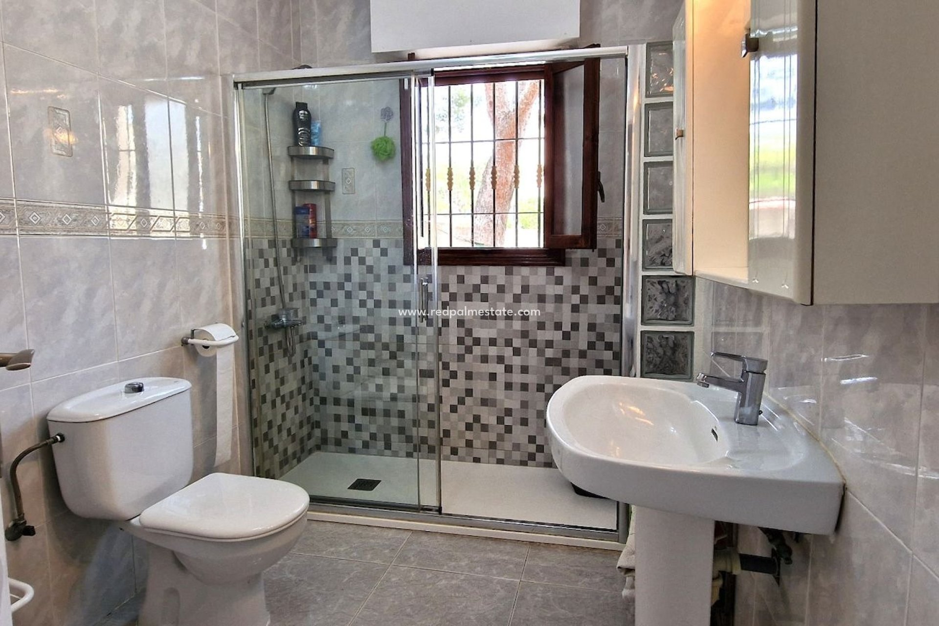 Videresalg - Villa -
Orihuela Costa - Orihuela