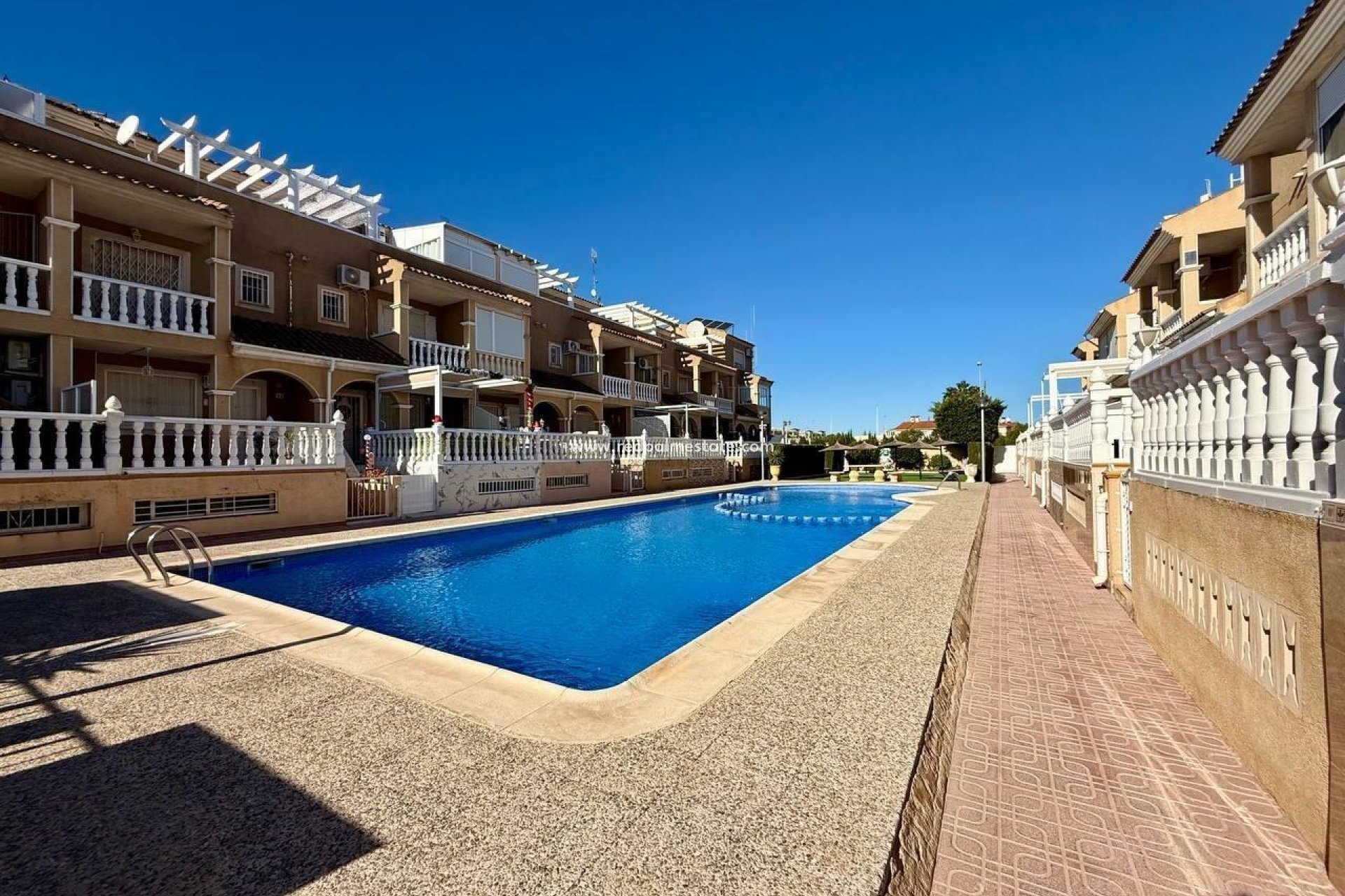 Videresalg - Villa -
Orihuela Costa - Playa Flamenca