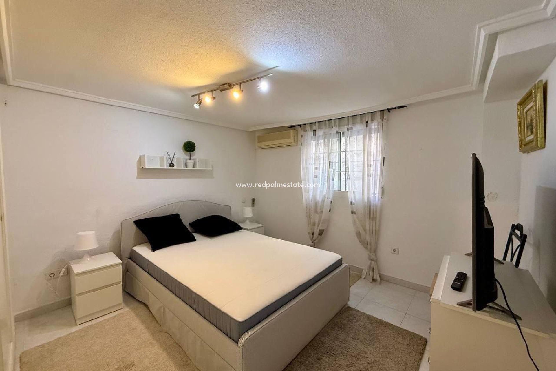 Videresalg - Villa -
Orihuela Costa - Playa Flamenca