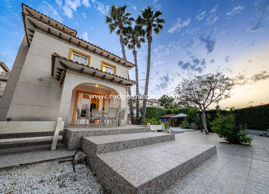 Videresalg - Villa -
Orihuela Costa - Playa Flamenca