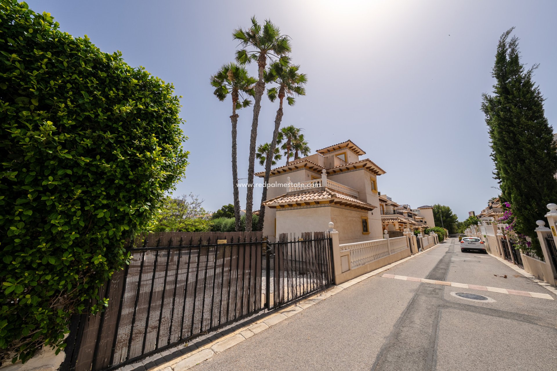 Videresalg - Villa -
Orihuela Costa - Playa Flamenca
