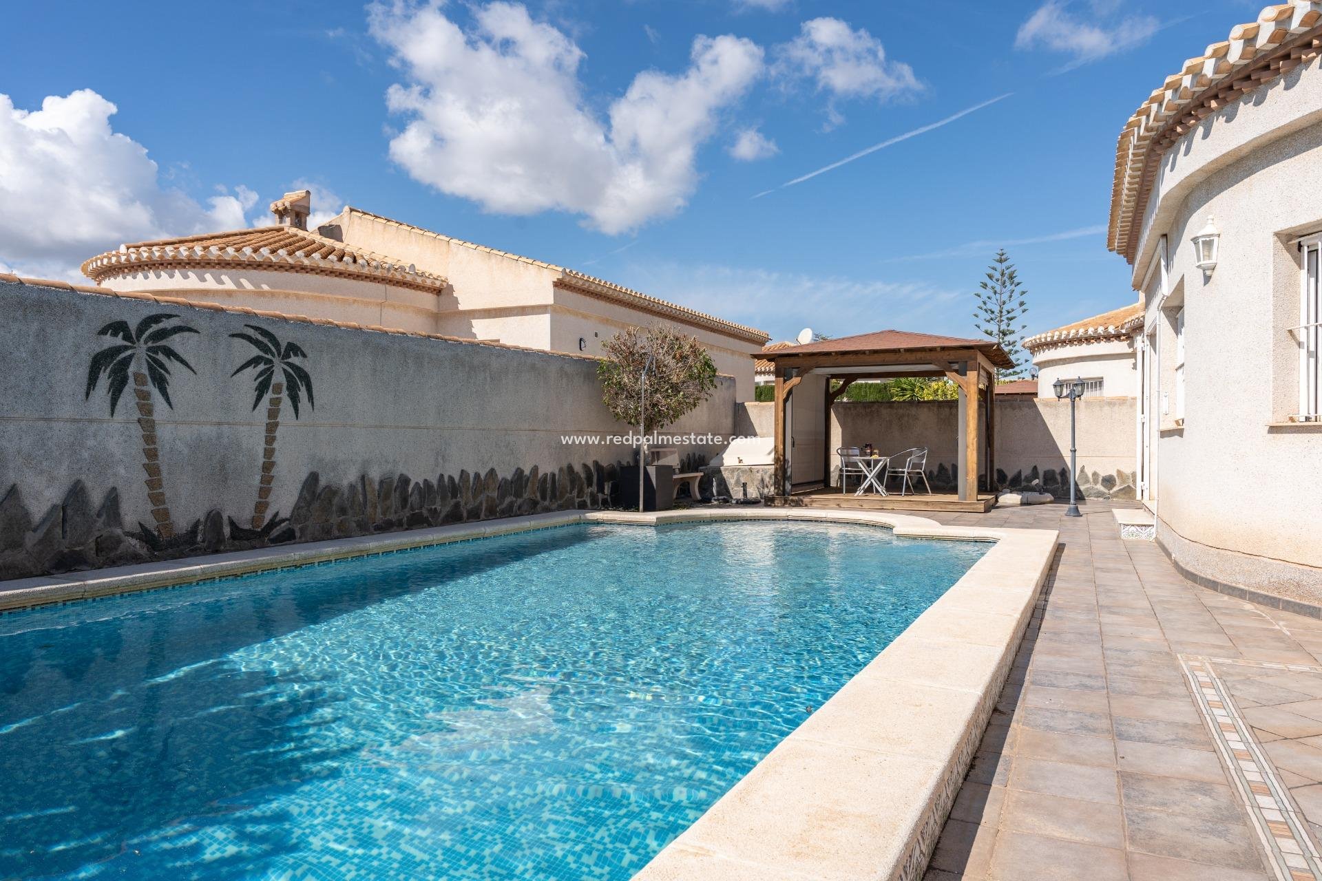 Videresalg - Villa -
Orihuela Costa - Playa Flamenca