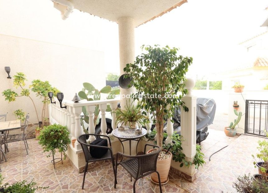 Videresalg - Villa -
Orihuela Costa - Playa Flamenca