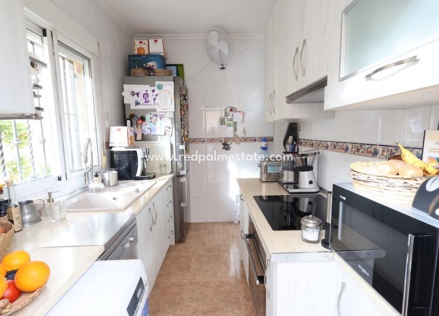 Videresalg - Villa -
Orihuela Costa - Playa Flamenca