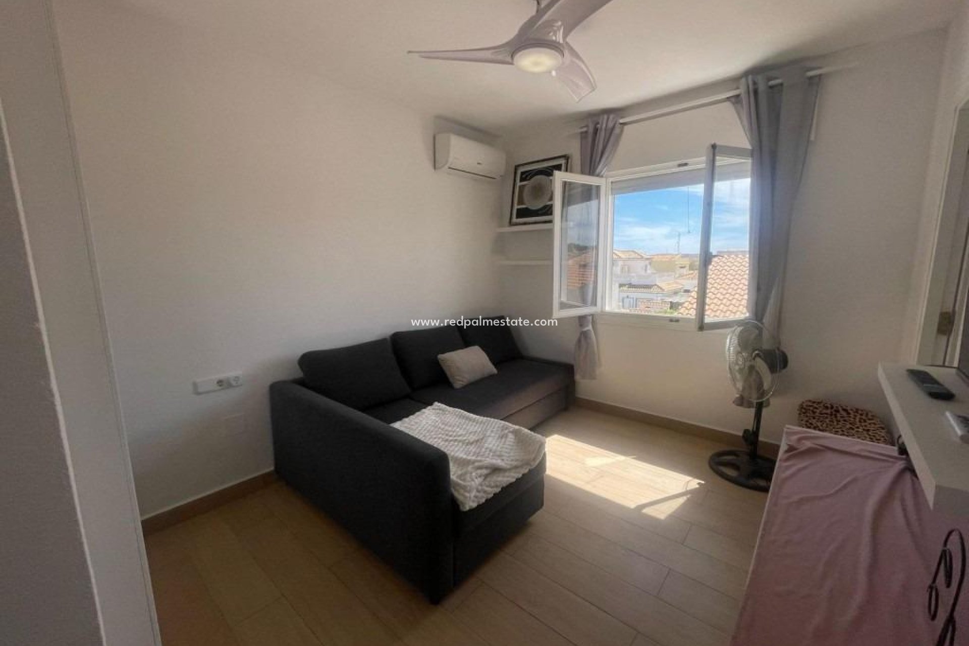 Videresalg - Villa -
Orihuela Costa - Playa Flamenca