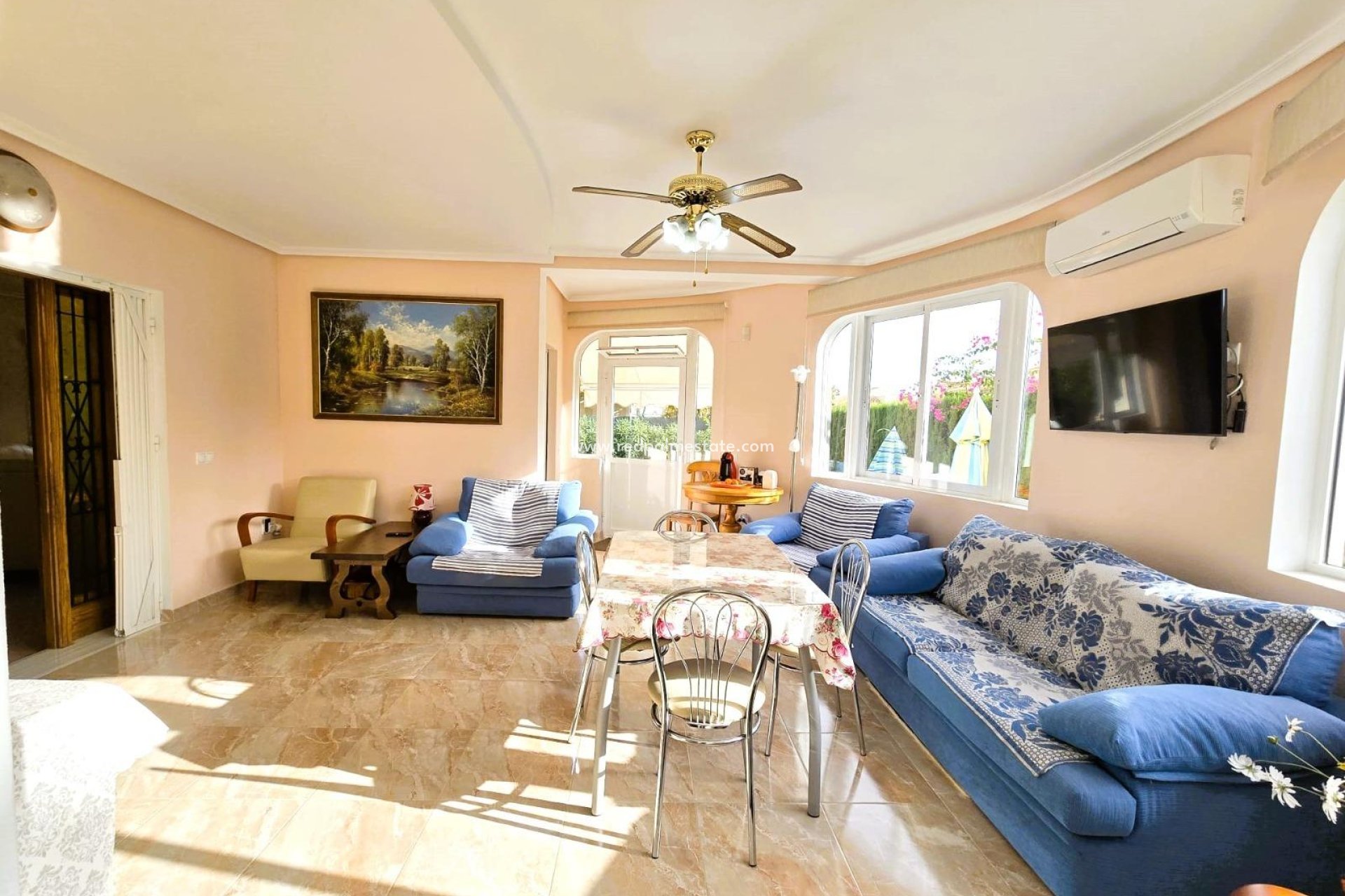 Videresalg - Villa -
Orihuela Costa - Playa Flamenca