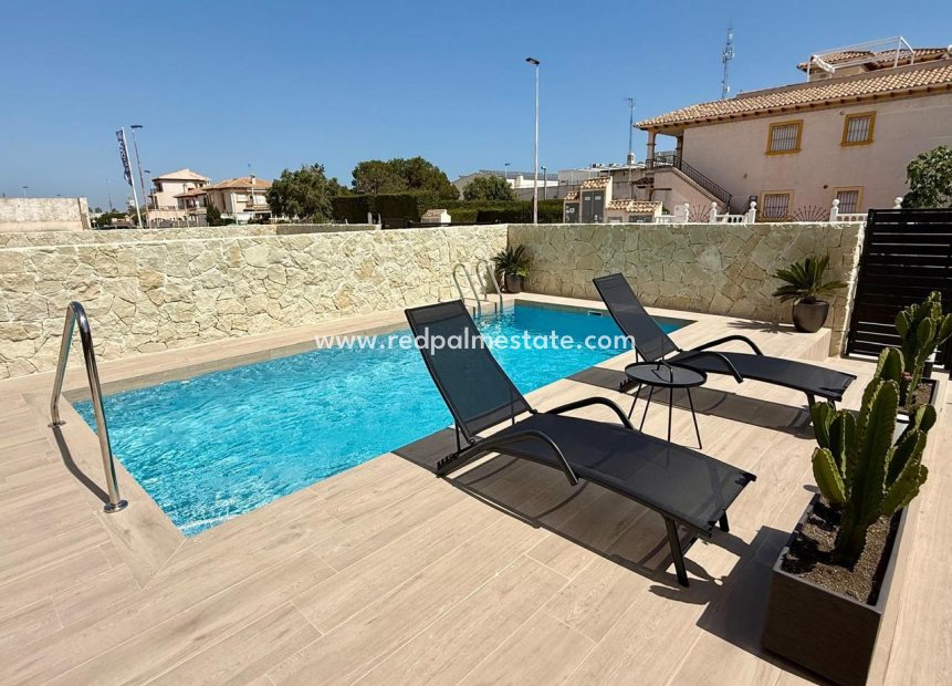 Videresalg - Villa -
Orihuela Costa - Playa Flamenca