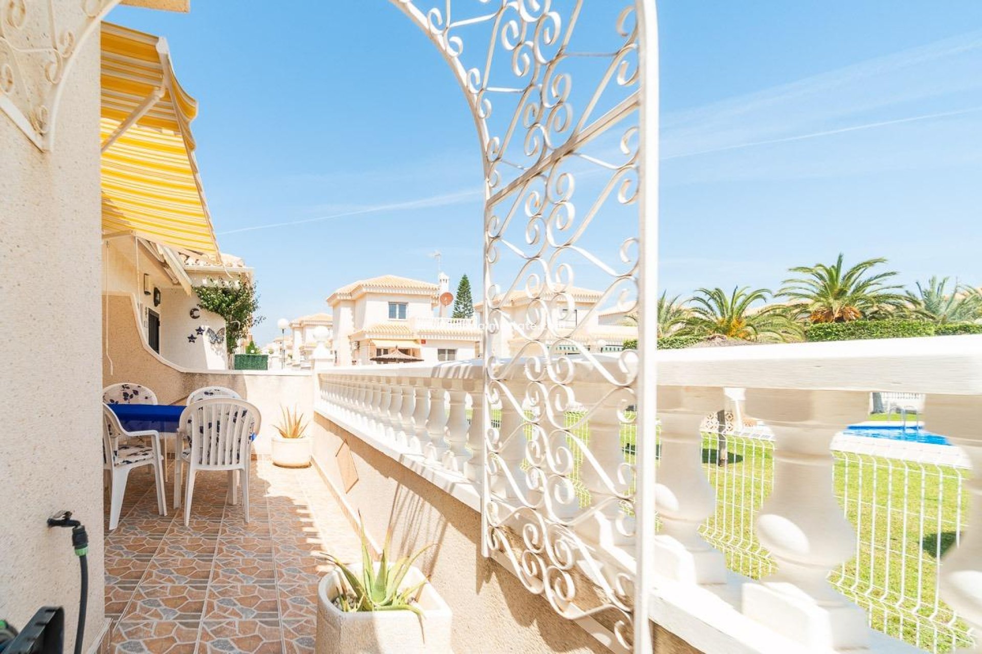 Videresalg - Villa -
Orihuela Costa - Playa Flamenca