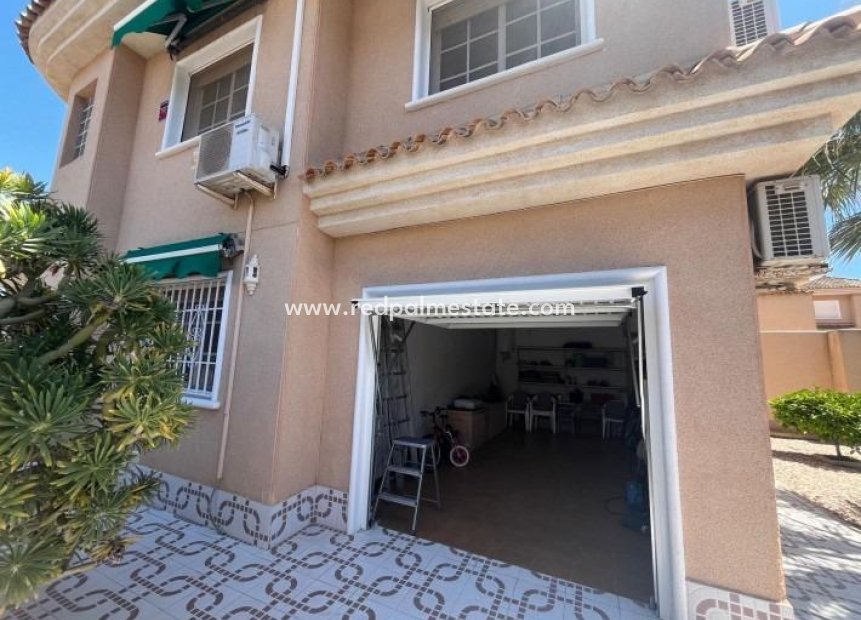 Videresalg - Villa -
Orihuela Costa - Punta prima